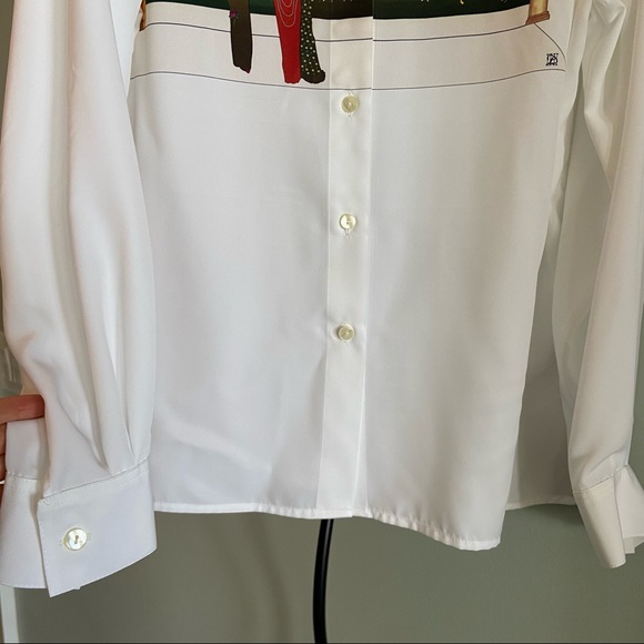 DEFENSE D'AFFICHER
LONG SLEEVE BUTTON DOWN BLOUSE - Picture 3 of 6